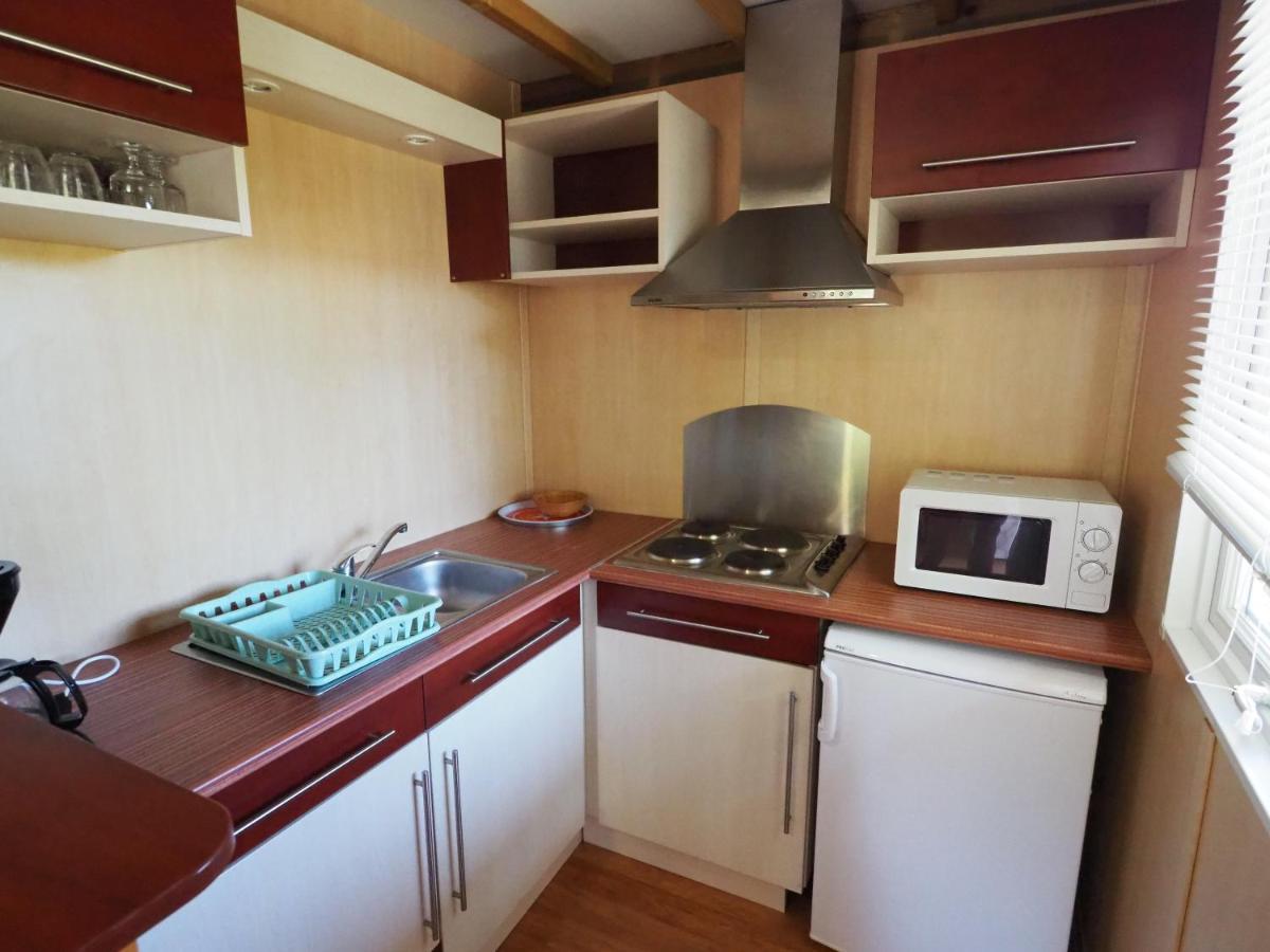 Camping Le Sorlut Cozes Esterno foto
