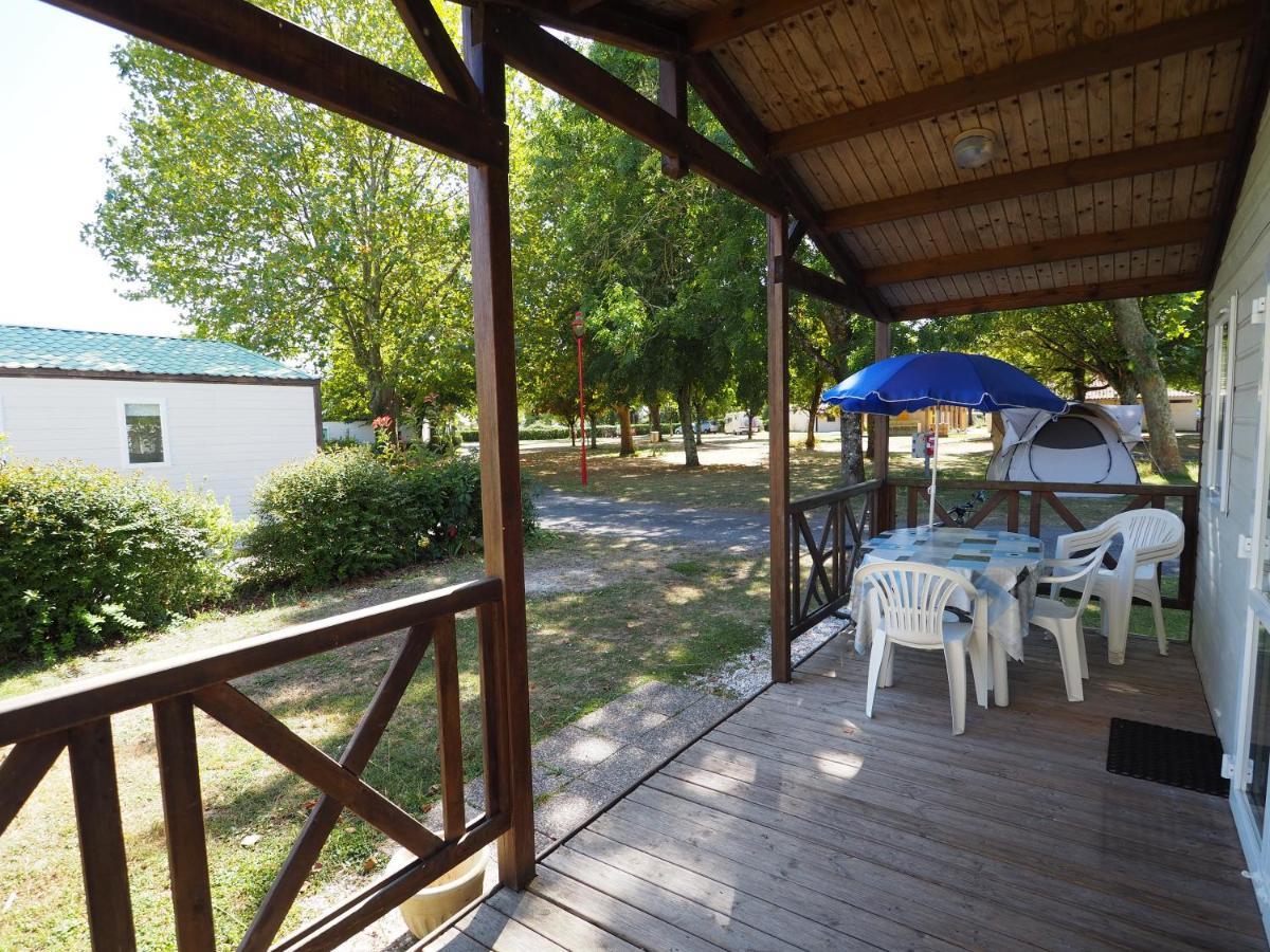 Camping Le Sorlut Cozes Esterno foto