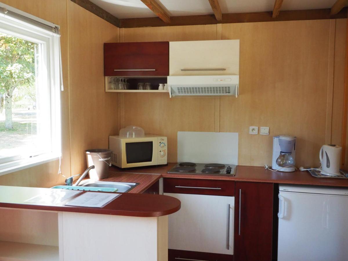 Camping Le Sorlut Cozes Esterno foto