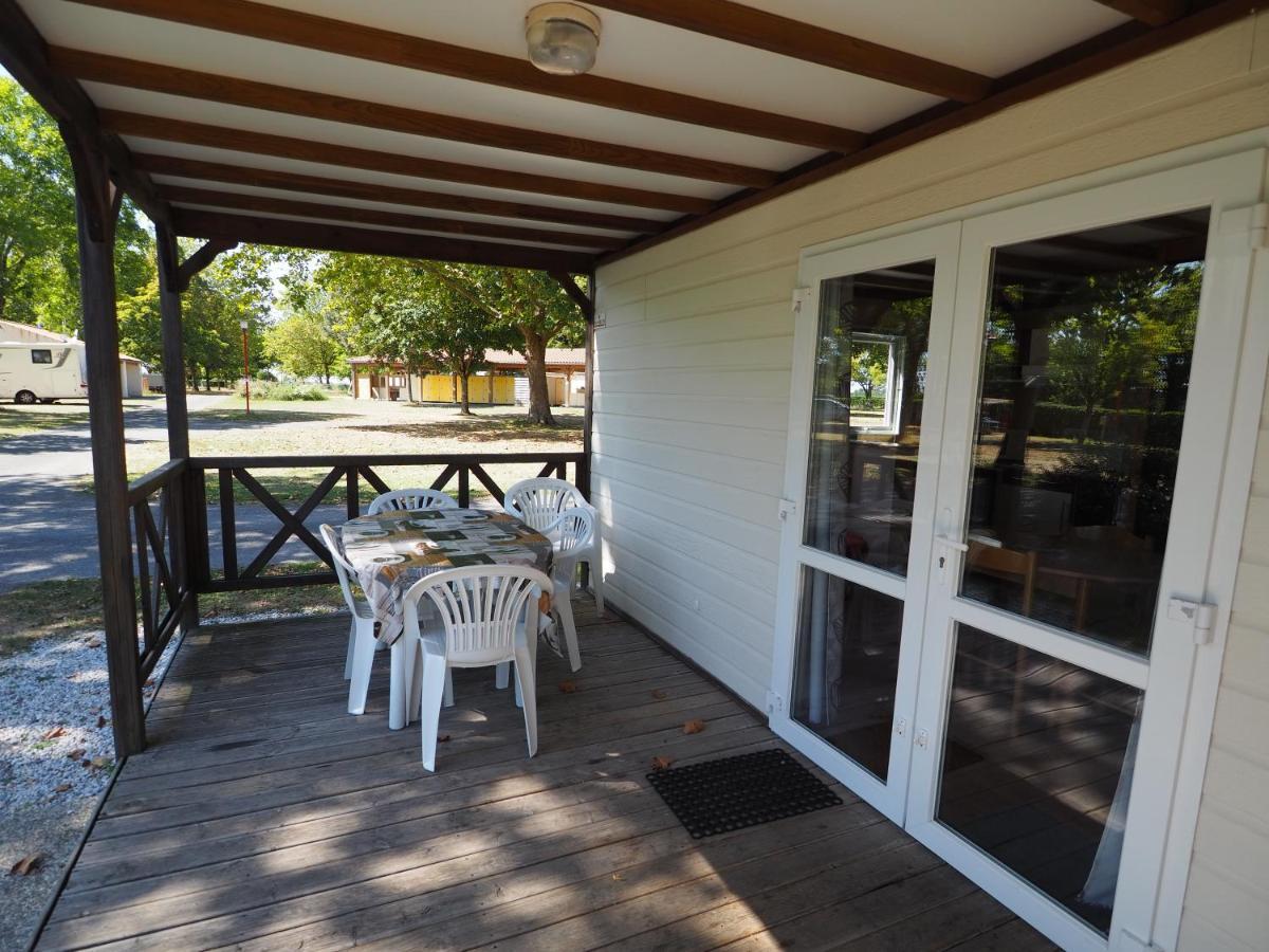 Camping Le Sorlut Cozes Esterno foto